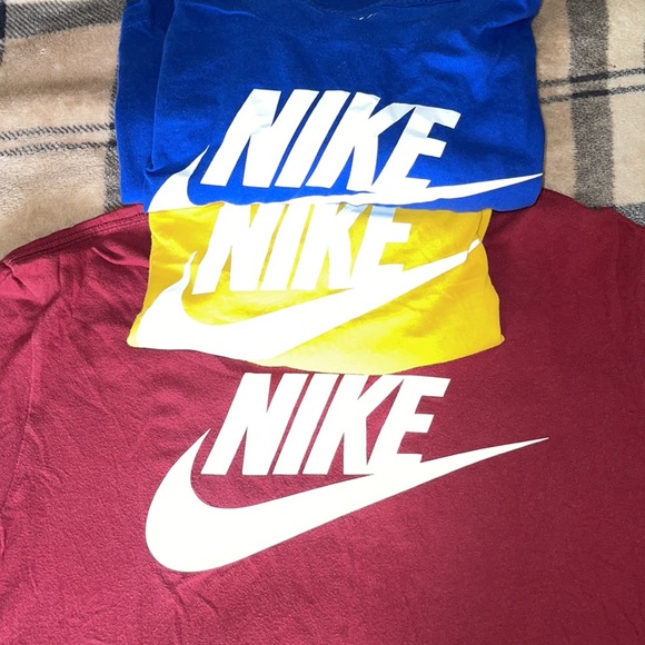 🔥🔥NIKE SHIRT🔥🔥 - Picture 4 of 4